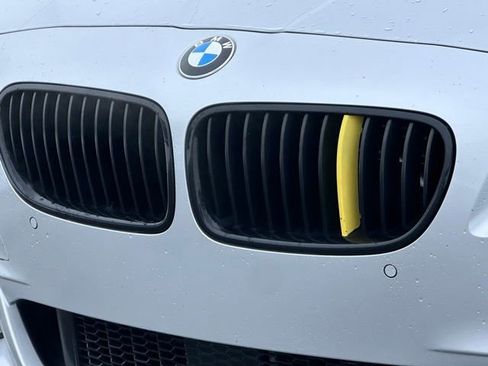 Used 2013 BMW 550i xDrive Sedan image 4