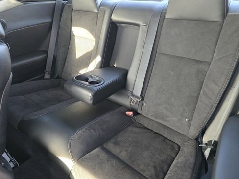 Used 2022 Dodge Challenger R/T w/ Plus Package image 33