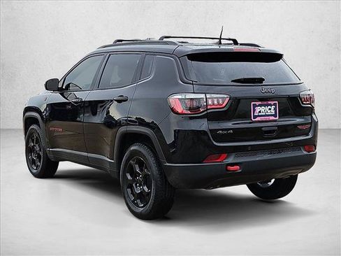 Used 2023 Jeep Compass Trailhawk AWD/4WD image 8
