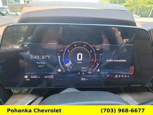 New 2025 Chevrolet Suburban High Country image 14