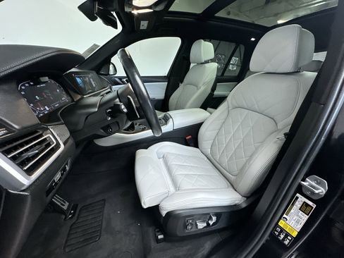 Used 2023 BMW X5 M50i w/ Executive Package AWD/4WD image 13
