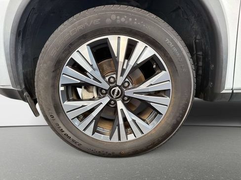 Used 2023 Nissan Rogue SV AWD/4WD image 10