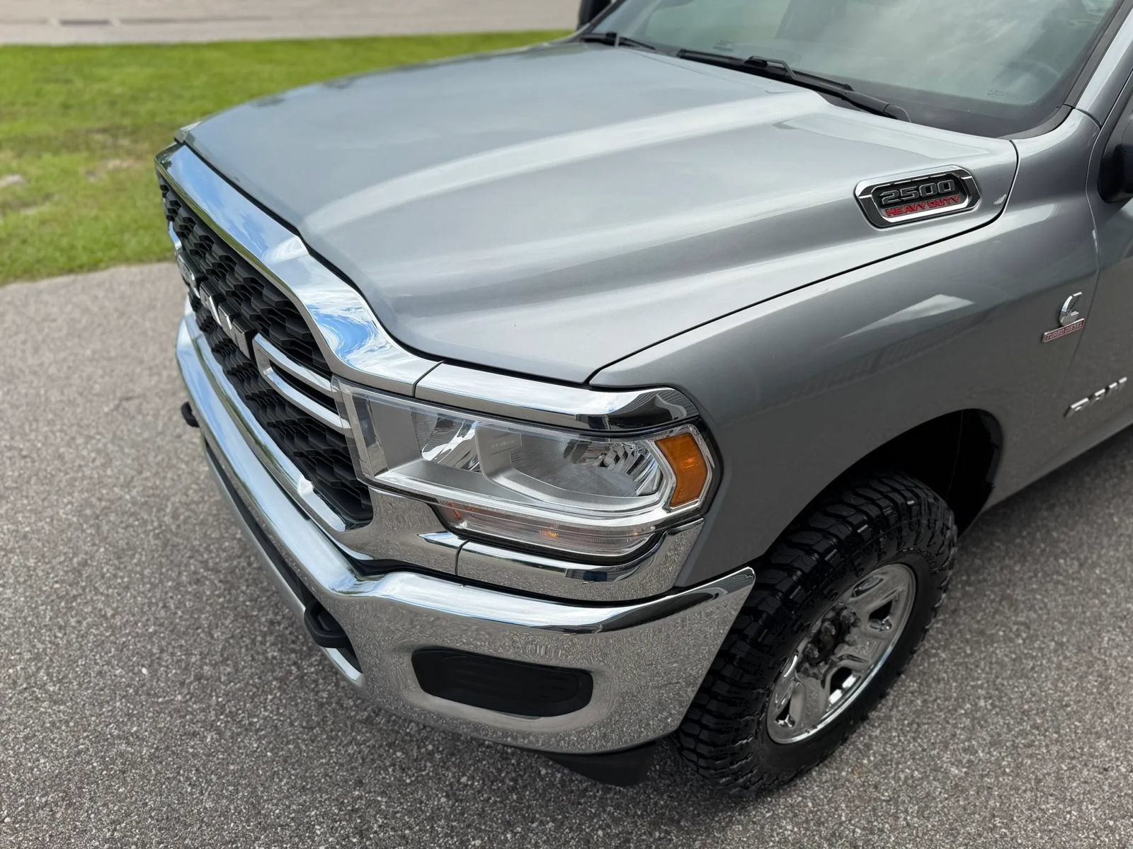 Used 2024 RAM 2500 Big Horn AWD/4WD image 4