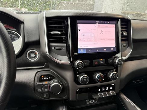 New 2026 RAM 1500 Express AWD/4WD image 11