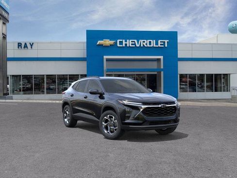 New 2026 Chevrolet Trax LT w/ Driver Confidence Package image 30