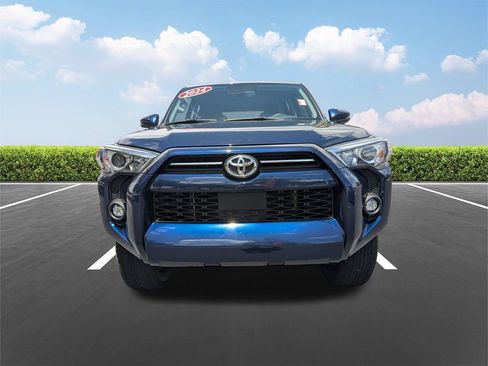 Certified 2024 Toyota 4Runner SR5 Premium AWD/4WD image 11