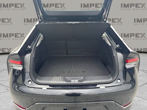 Used 2026 Toyota Prius XLE FWD image 21