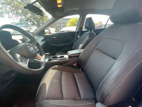 Used 2020 Nissan Altima 2.5 S image 11