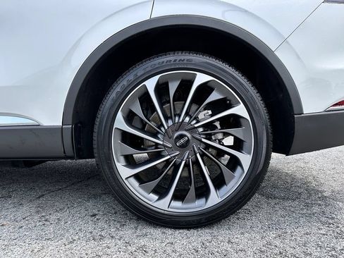 Used 2023 Lincoln Aviator Reserve w/ Equipment Group 201A AWD/4WD image 42