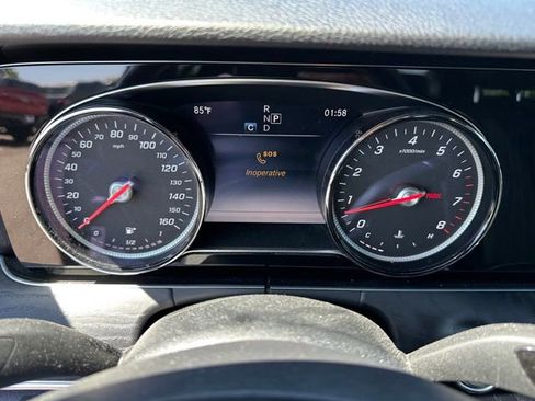 Used 2017 Mercedes-Benz E 300 4MATIC image 28