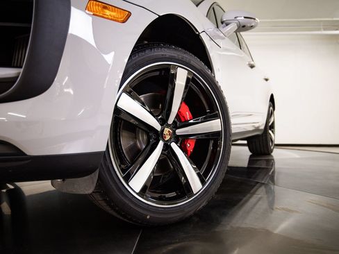 New 2026 Porsche Macan S AWD/4WD image 12