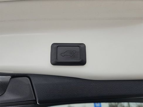 Used 2021 Toyota RAV4 XSE image 25