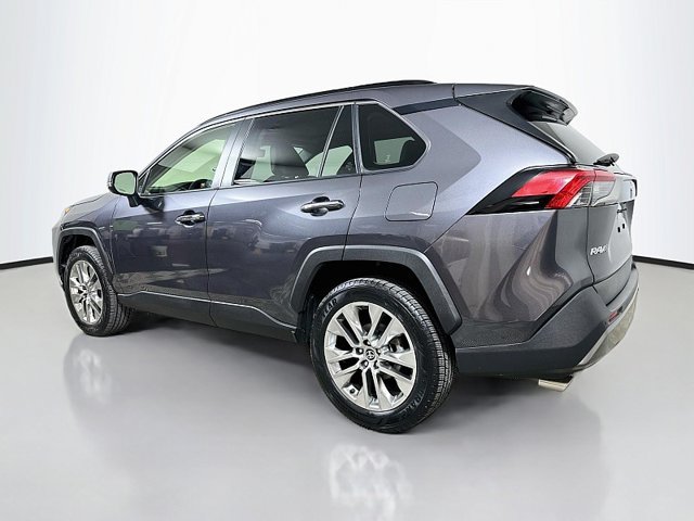 Used 2020 Toyota RAV4 Limited AWD/4WD image 5