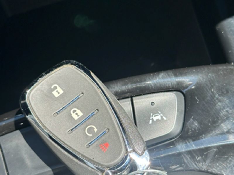 Used 2024 Chevrolet Trax LT w/ Driver Confidence Package FWD image 16