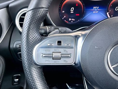 Used 2022 Mercedes-Benz GLC 300 image 21