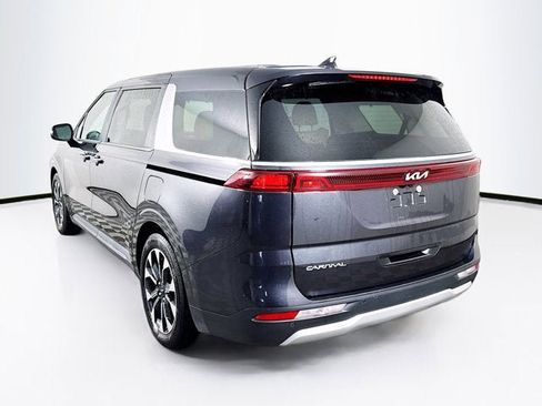 Certified 2024 Kia Carnival EX image 7
