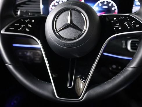 Certified 2026 Mercedes-Benz GLE 350 4MATIC image 41