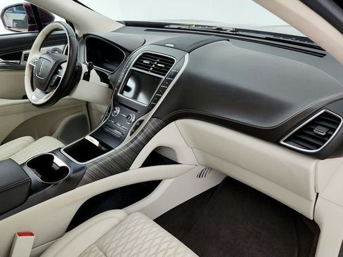 Used 2020 Lincoln Nautilus Black Label w/ Cargo Utility Package image 26