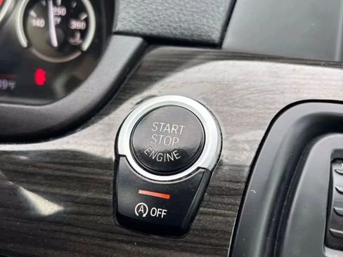 Used 2013 BMW 535i Sedan image 30