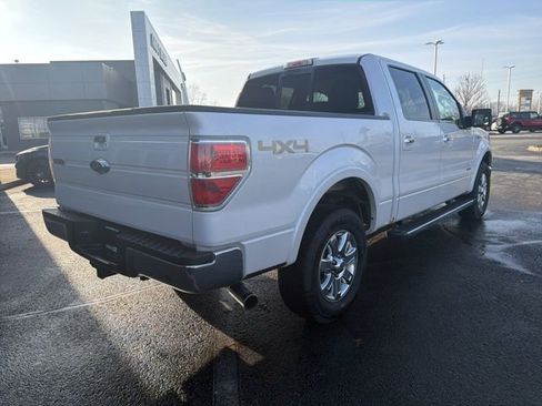 Used 2014 Ford F150 Lariat w/ Lariat Chrome Package image 10
