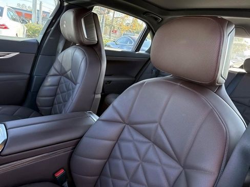 Certified 2023 BMW 740i 740i image 19