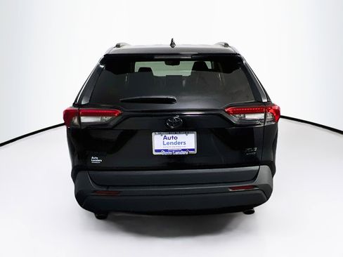 Used 2021 Toyota RAV4 XLE Premium AWD/4WD image 6