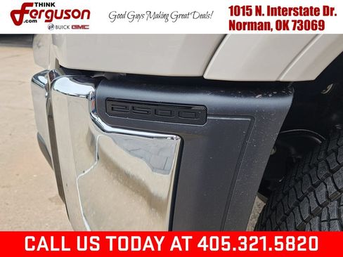 New 2026 GMC Sierra 2500 SLE w/ SLE Value Package; AWD/4WD image 11