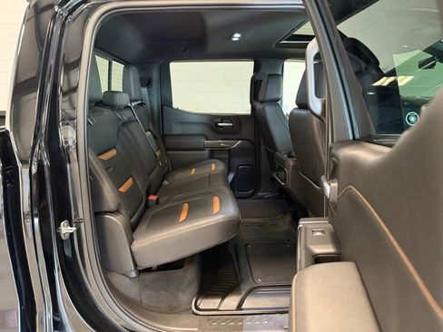 Used 2021 GMC Sierra 1500 AT4 w/ Technology Package image 32