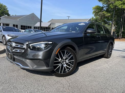Certified 2023 Mercedes-Benz E 450 4MATIC All-Terrain Wagon image 17