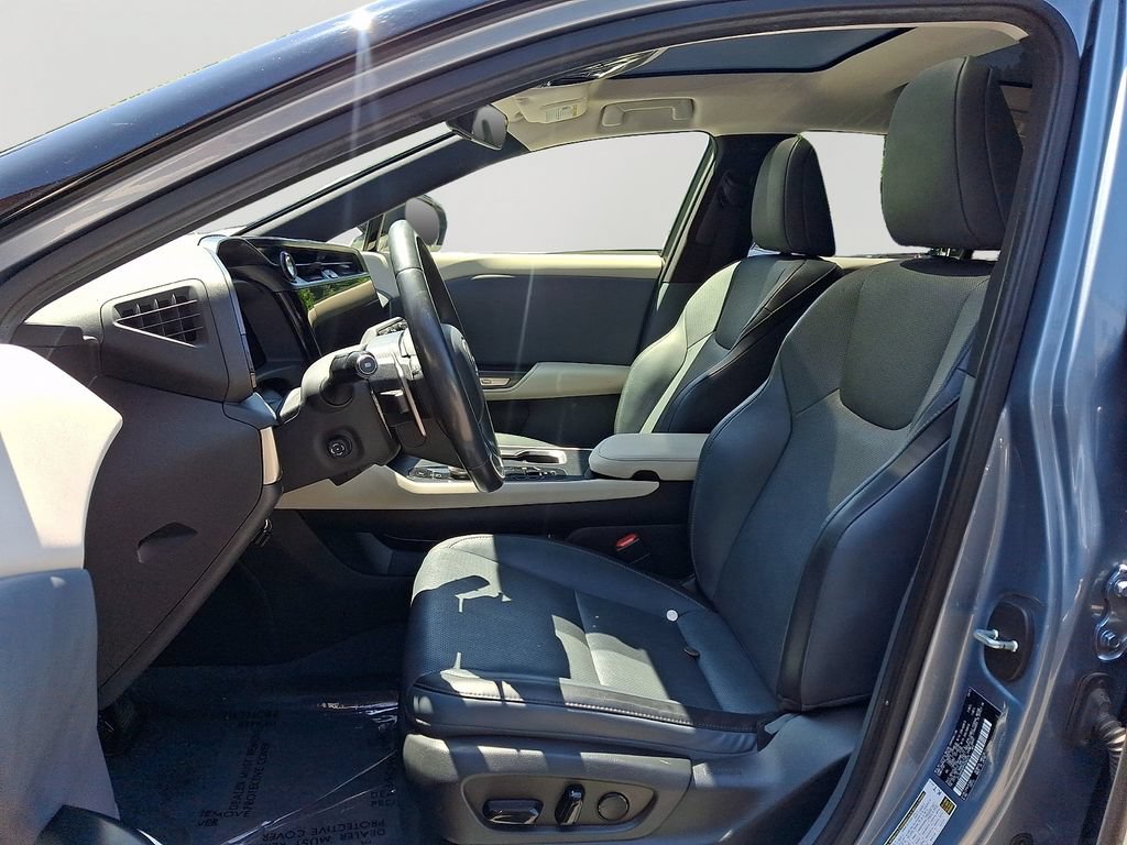 Used 2023 Lexus RZ 450e Premium w/ Technology Package AWD/4WD image 12