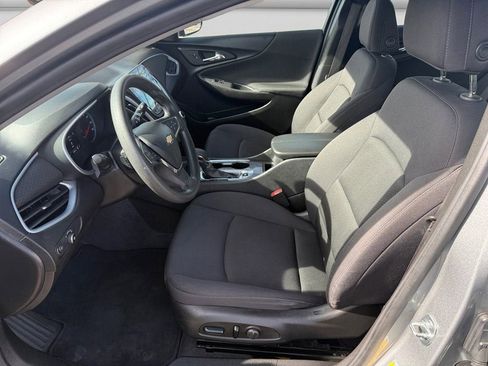 Used 2023 Chevrolet Malibu LT image 10