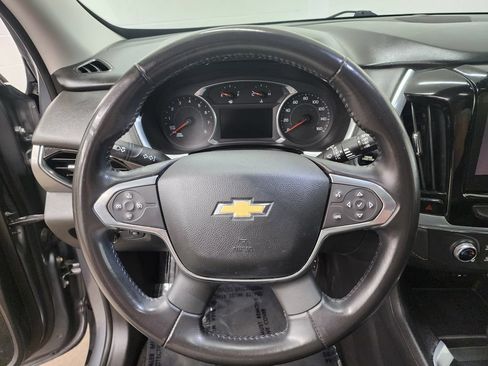 Used 2019 Chevrolet Traverse LT w/ LT Premium Package AWD/4WD image 14