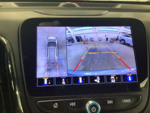 Used 2024 Chevrolet Equinox RS w/ RS Leather Package AWD/4WD image 10