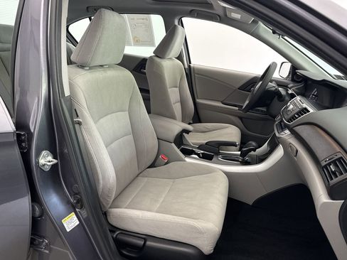 Used 2014 Honda Accord EX image 16