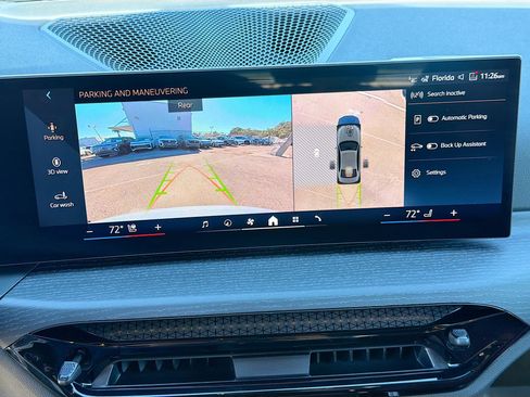 New 2026 BMW 330i Sedan w/ M Sport Package image 34