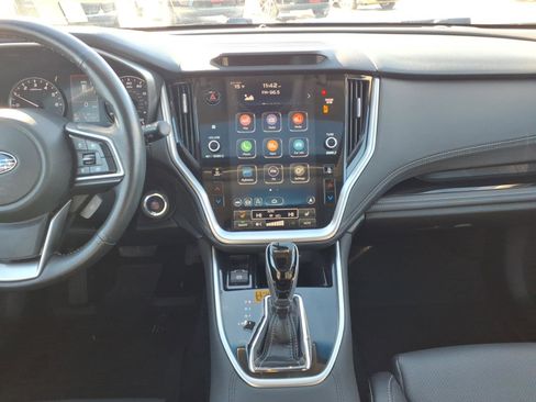 Used 2022 Subaru Outback Limited image 13