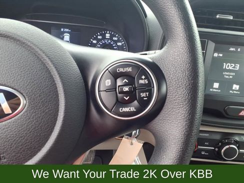 Used 2020 Kia Soul LX image 30