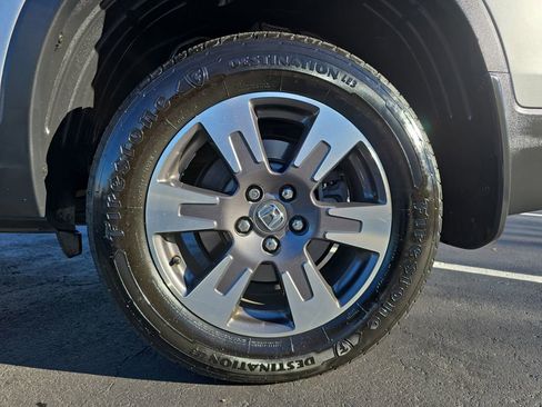 Used 2017 Honda Ridgeline RTL-E image 34