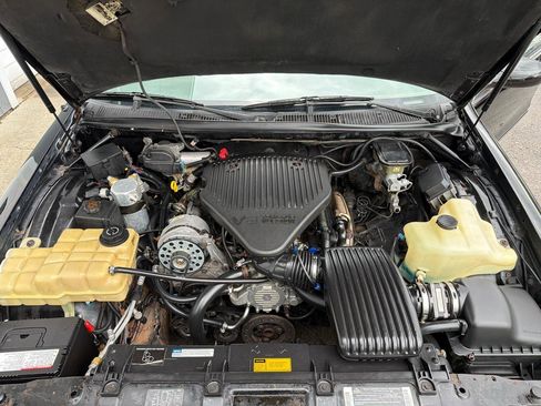 Used 1995 Chevrolet Impala SS RWD image 17
