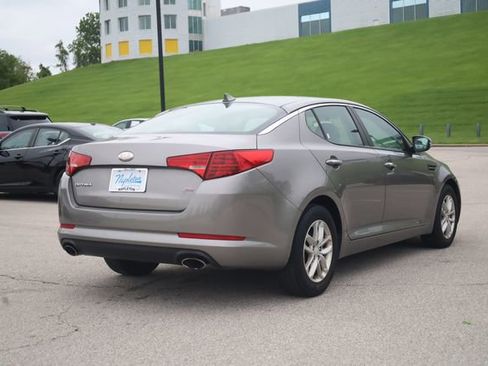 Used 2013 Kia Optima LX FWD image 5
