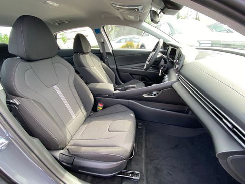 New 2026 Hyundai Elantra SE FWD image 36
