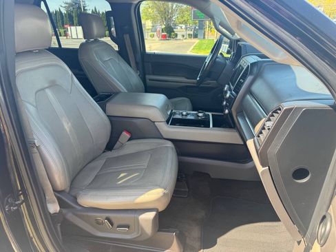 Used 2018 Ford Expedition Max Limited AWD/4WD image 14