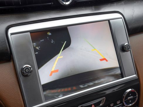 Used 2014 Maserati Quattroporte GTS RWD image 31
