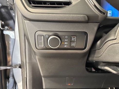 Used 2023 Ford Escape ST-Line w/ Tech Pack #1 AWD/4WD image 15