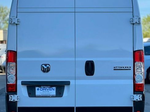 Used 2023 RAM ProMaster 2500 FWD image 31