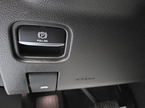 Used 2023 Jeep Grand Cherokee Altitude image 29