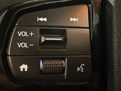 Used 2025 Honda Odyssey Touring image 29