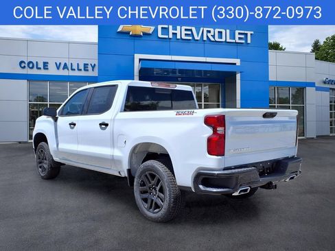 New 2026 Chevrolet Silverado 1500 LT Trail Boss w/ Convenience Package II AWD/4WD image 3