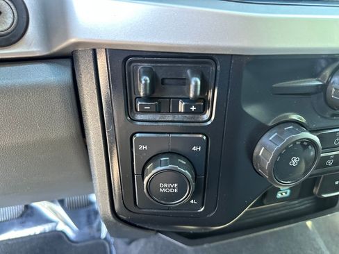 Used 2024 Ford F250 XLT image 34