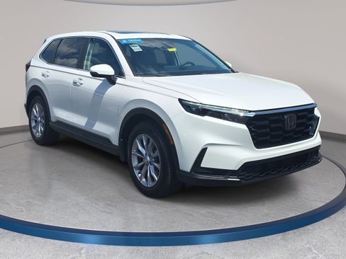 Used 2024 Honda CR-V EX image 3